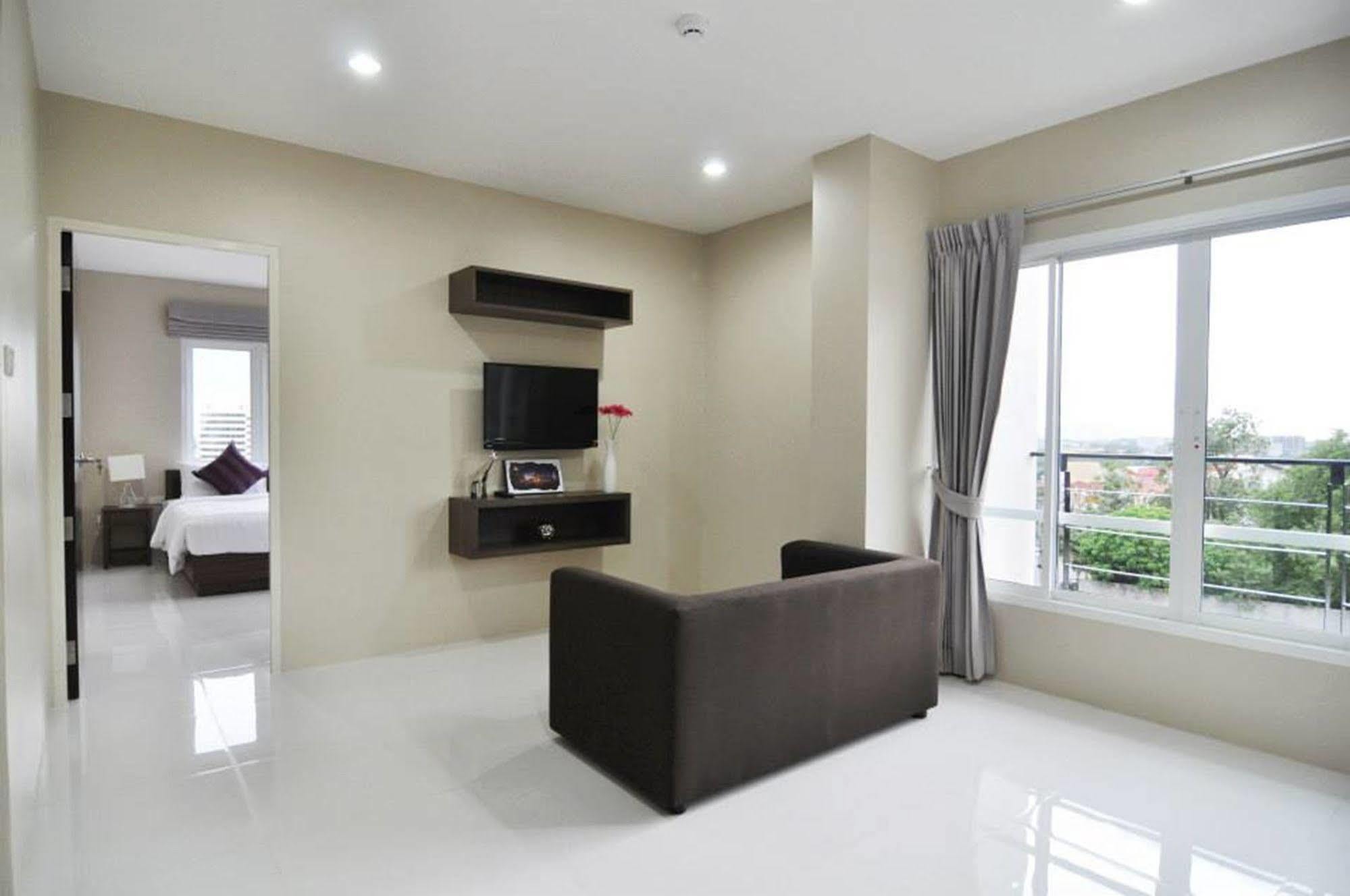 Khao Rang Place Phuket Eksteriør bilde