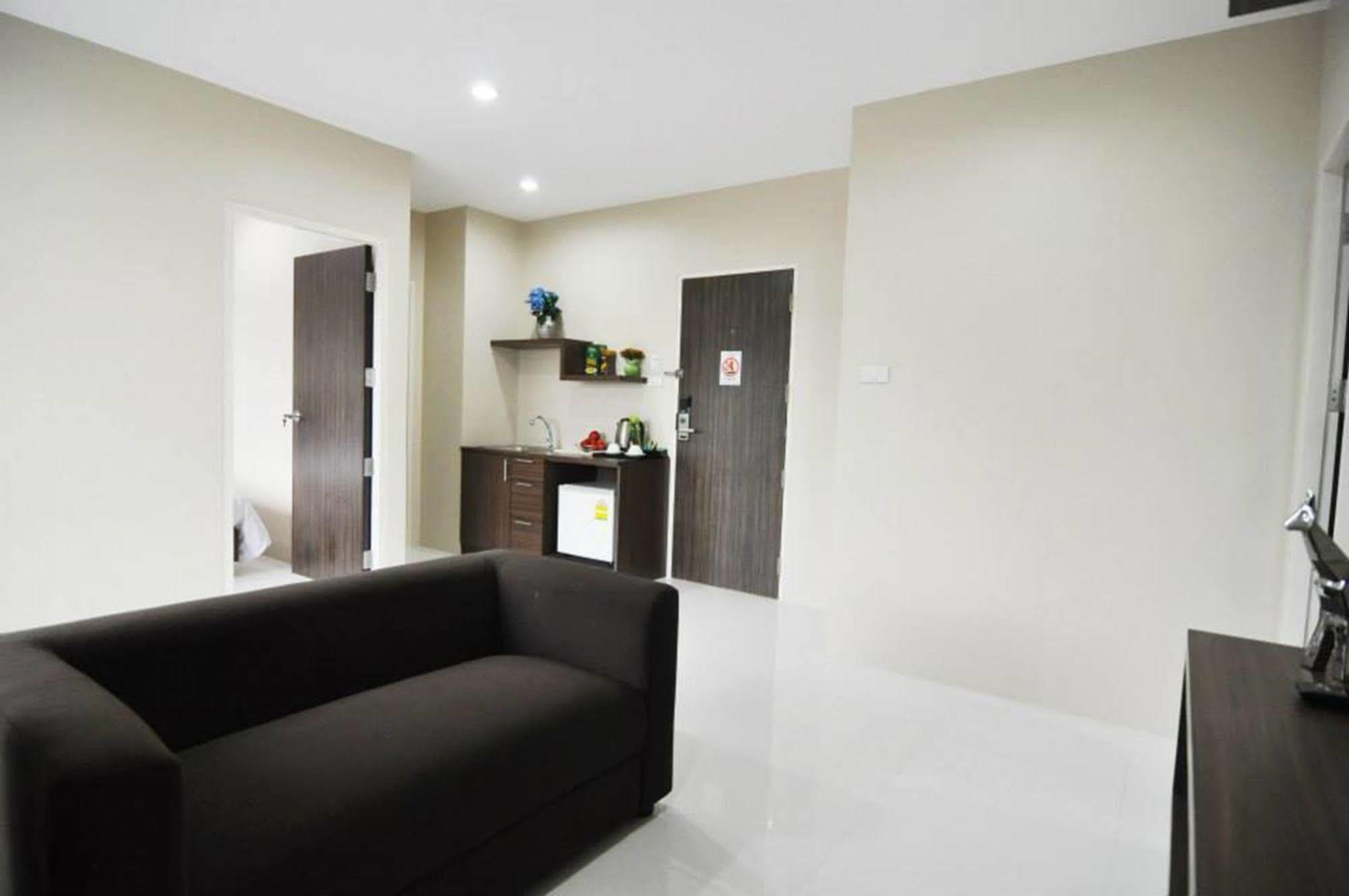 Khao Rang Place Phuket Eksteriør bilde