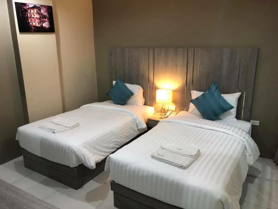 Khao Rang Place Phuket Eksteriør bilde