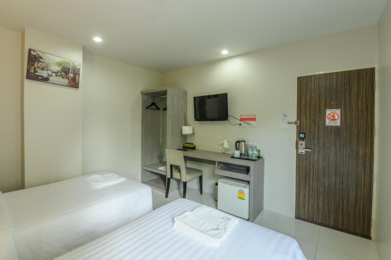 Khao Rang Place Phuket Eksteriør bilde